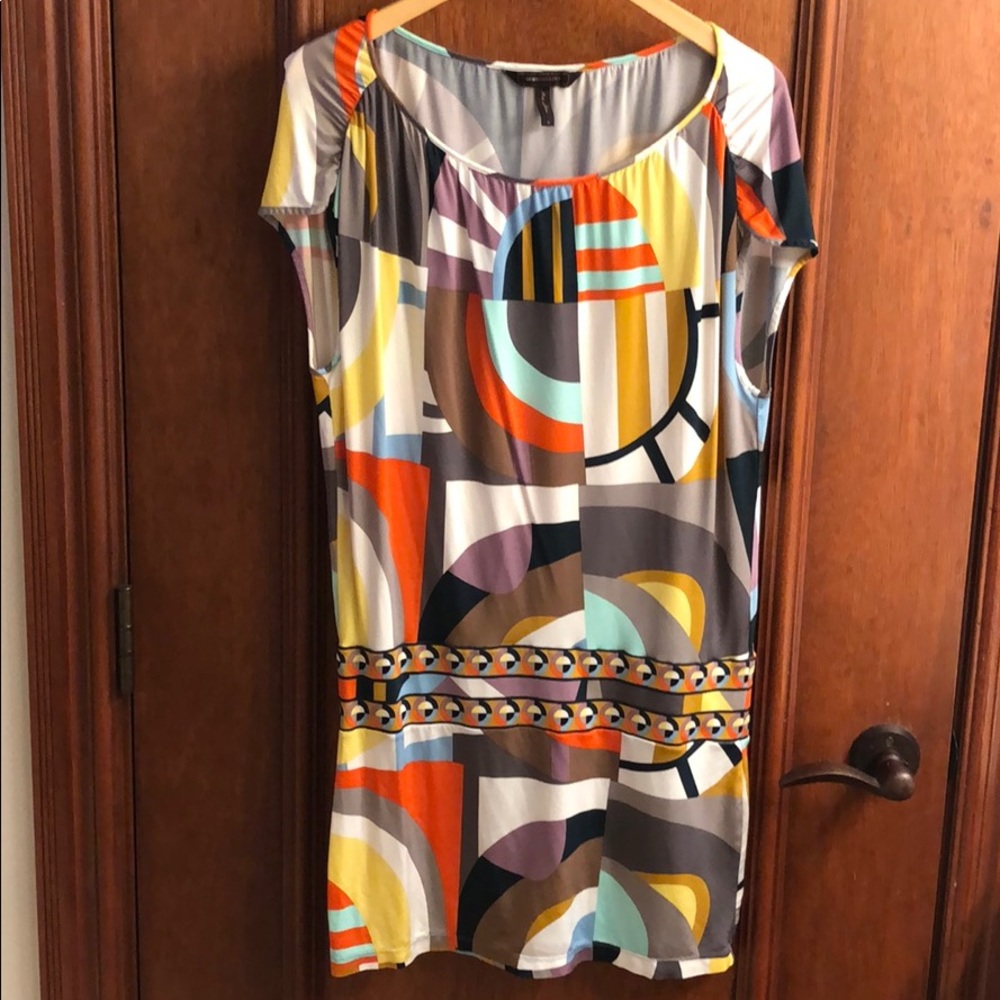 Graphic, adjustable mini dress!
